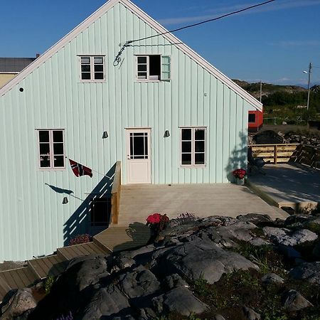 Lysvoldbrygga Bed & Breakfast Henningsvaer Luaran gambar