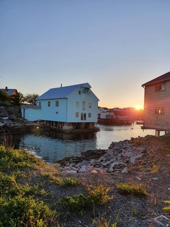 Lysvoldbrygga Bed & Breakfast Henningsvaer Luaran gambar