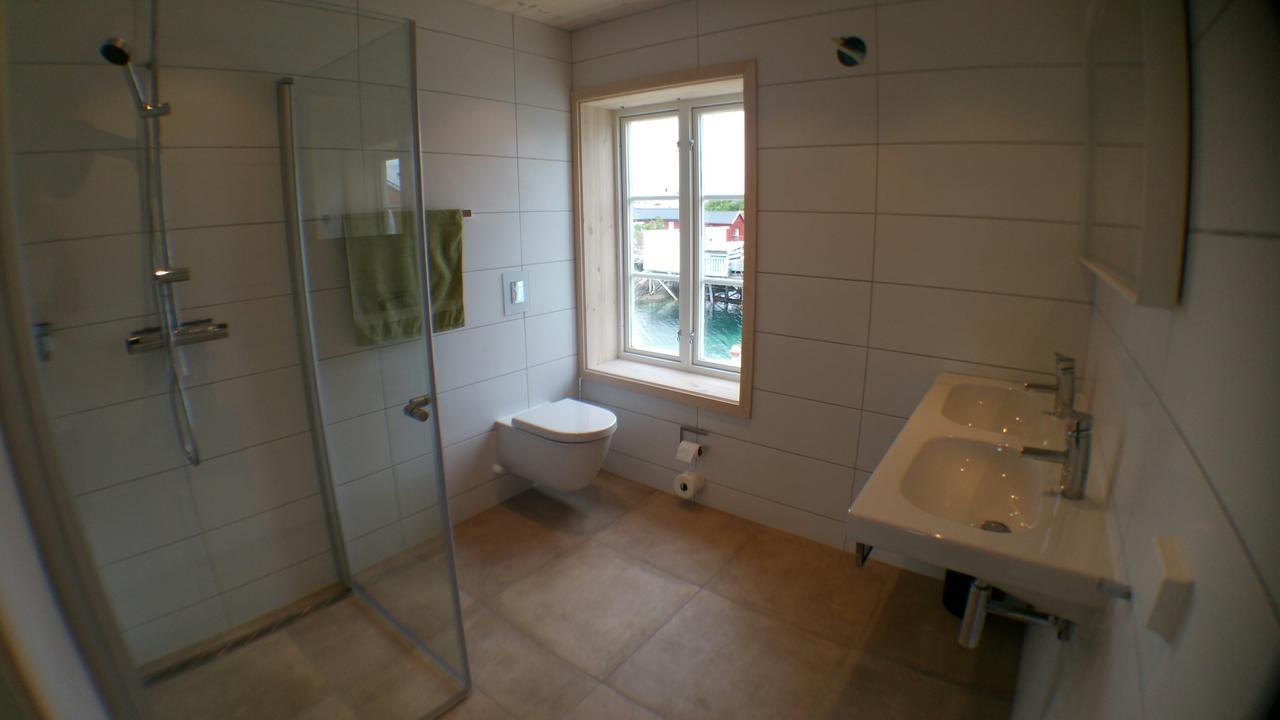 Lysvoldbrygga Bed & Breakfast Henningsvaer Luaran gambar