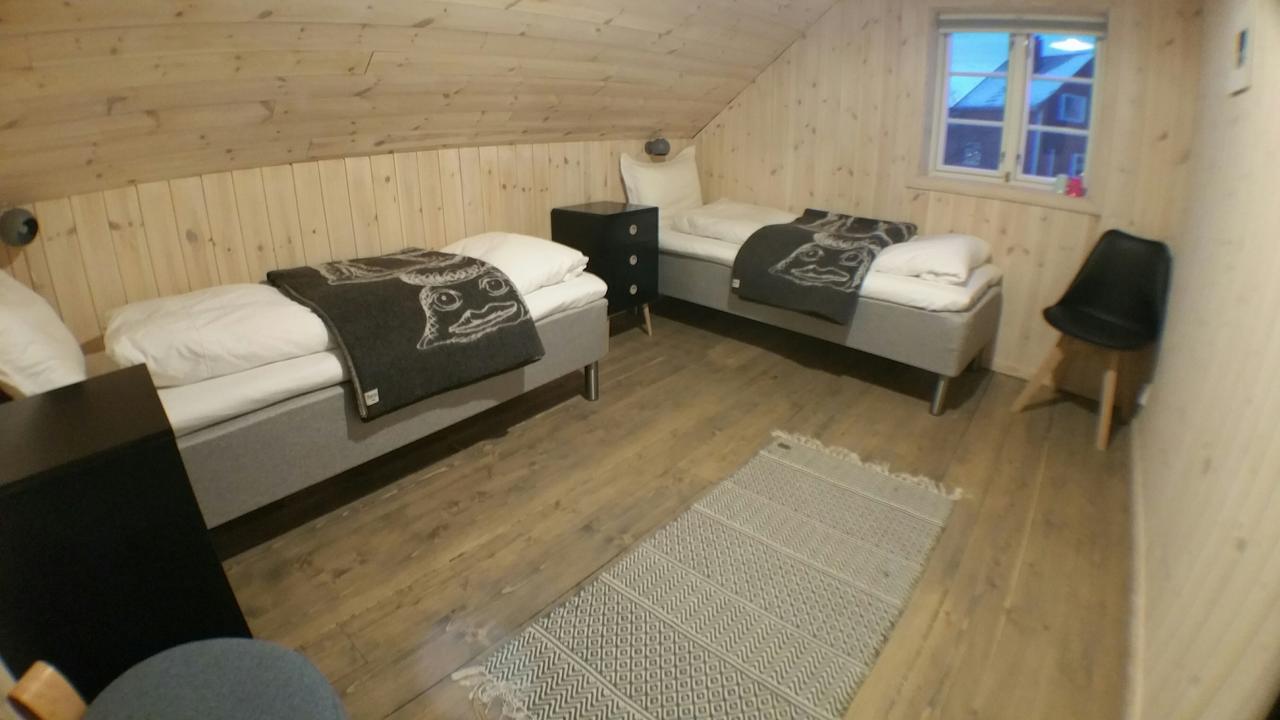 Lysvoldbrygga Bed & Breakfast Henningsvaer Luaran gambar