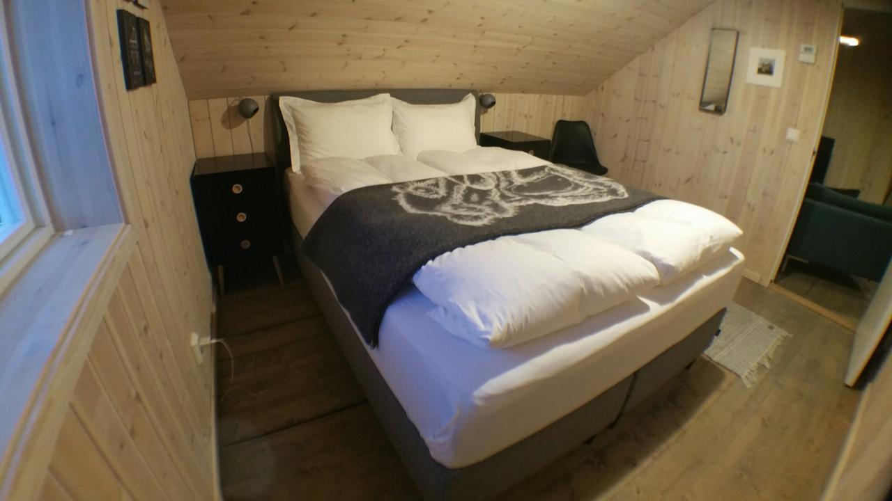 Lysvoldbrygga Bed & Breakfast Henningsvaer Luaran gambar