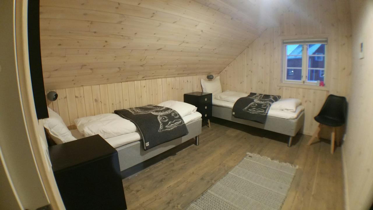 Lysvoldbrygga Bed & Breakfast Henningsvaer Luaran gambar