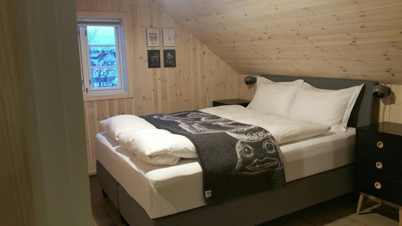 Lysvoldbrygga Bed & Breakfast Henningsvaer Luaran gambar