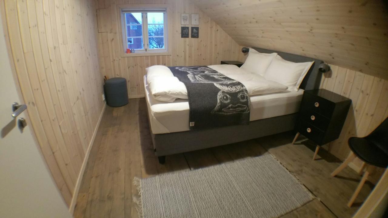 Lysvoldbrygga Bed & Breakfast Henningsvaer Luaran gambar